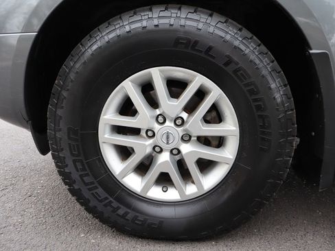 Used 2017 Nissan Frontier SV w/ SV Value Truck Package AWD/4WD image 40