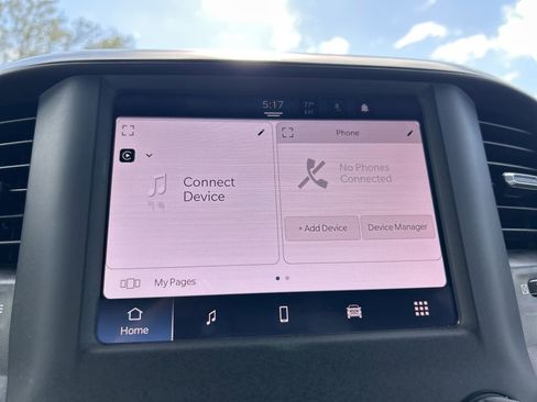 Used 2024 RAM 3500 Big Horn image 24