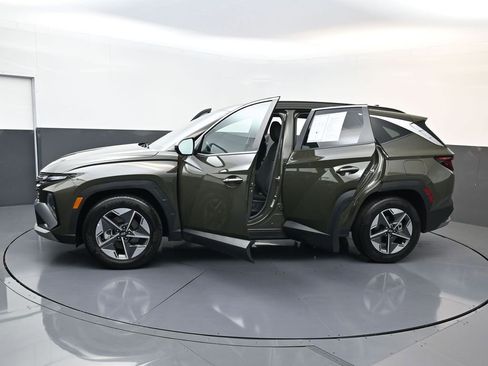 Certified 2025 Hyundai Tucson SEL image 31