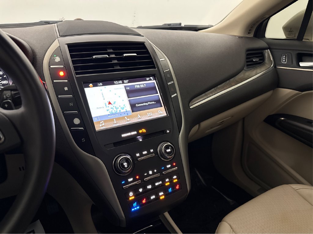 Used 2017 Lincoln MKC Reserve FWD image 36
