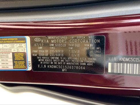 Used 2018 Kia Sedona SX FWD image 36