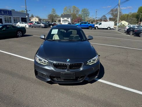 Used 2015 BMW M235i Coupe RWD image 2