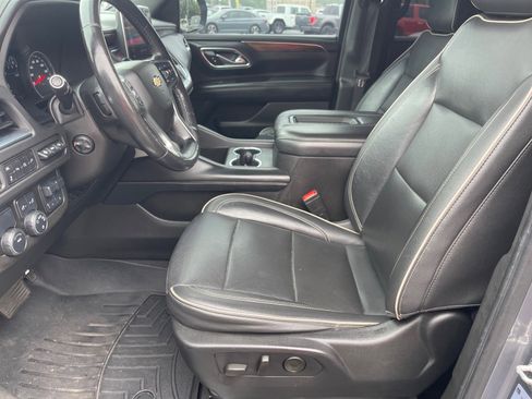 Used 2021 Chevrolet Tahoe Premier w/ Premium Package RWD image 10