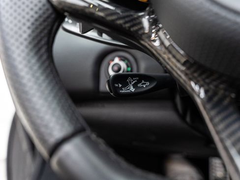 Used 2014 McLaren MP4-12C Spider RWD image 73