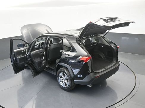 Used 2024 Toyota RAV4 XLE image 68