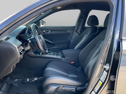 Used 2025 Honda Civic Sport image 8