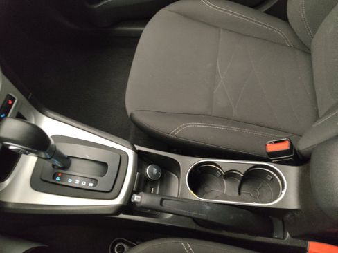 Used 2016 Ford Fiesta SE w/ Cold Weather Package FWD image 26