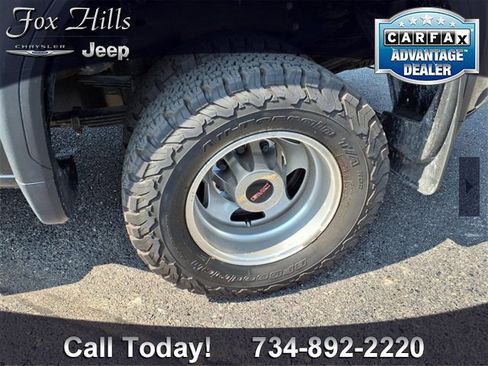 Used 2023 GMC Sierra 3500 Denali w/ Denali Ultimate Package image 5