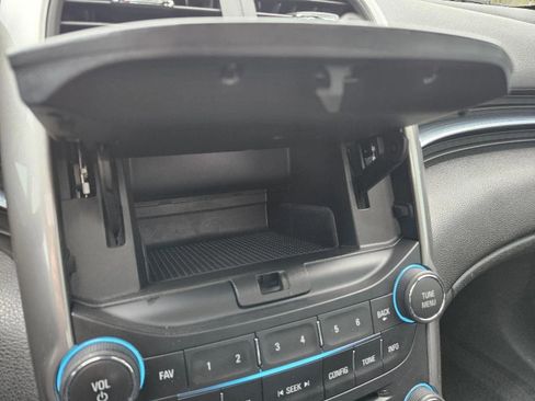 Used 2015 Chevrolet Malibu LTZ FWD image 23