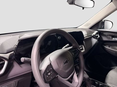 New 2026 Chevrolet TrailBlazer LT w/ Midnight Edition AWD/4WD image 12