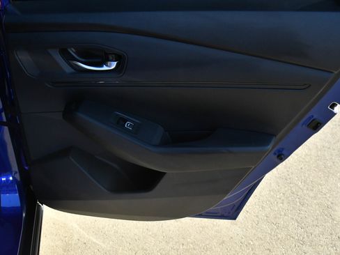 Used 2023 Honda Accord Sport image 39