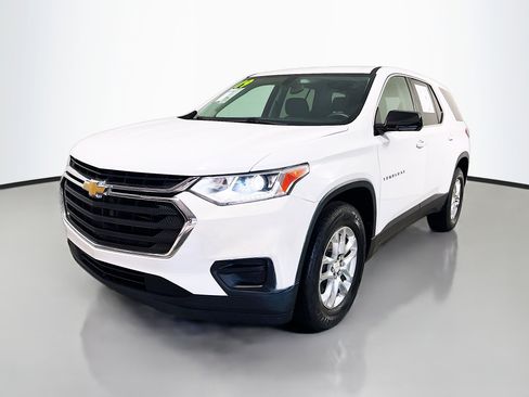 Used 2019 Chevrolet Traverse LS FWD image 10