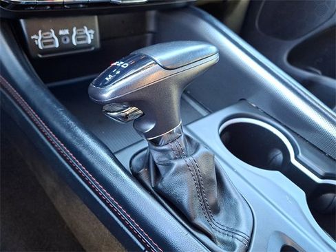 Used 2024 Dodge Durango GT image 14