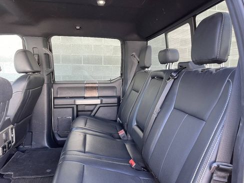 Used 2022 Ford F350 Lariat w/ Tremor Off-Road Package AWD/4WD image 9