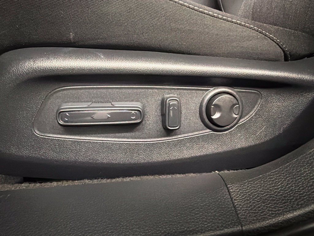 Used 2024 Honda Accord EX image 25
