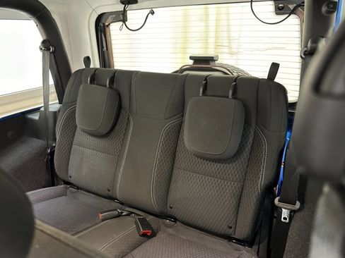 Used 2021 Jeep Wrangler Sport AWD/4WD image 19