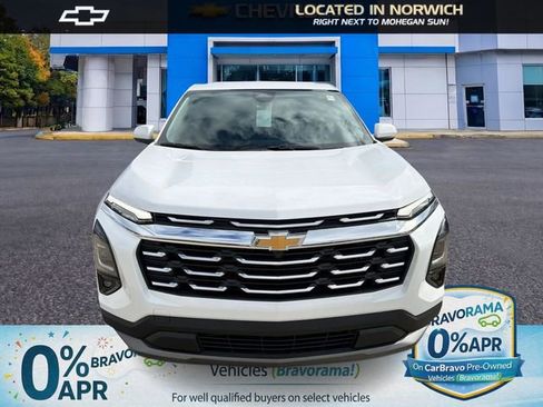 New 2026 Chevrolet Equinox LT w/ Safety and Technology Package FWD image 2
