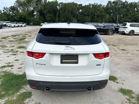 Used 2020 Jaguar F-PACE AWD/4WD image 18