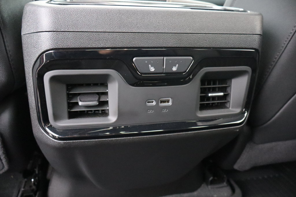 Used 2025 Chevrolet Silverado 2500 ZR2 w/ ZR2 Bison Edition AWD/4WD image 24