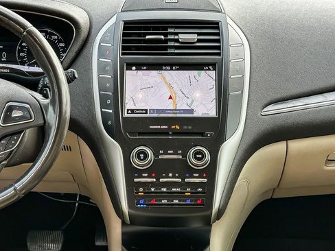 Used 2019 Lincoln MKC Reserve w/ MKC Climate Package image 29