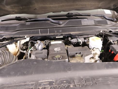 Used 2022 RAM 2500 Big Horn w/ Night Edition AWD/4WD image 20