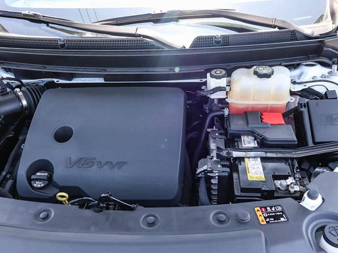 Used 2023 Buick Enclave Essence FWD image 33