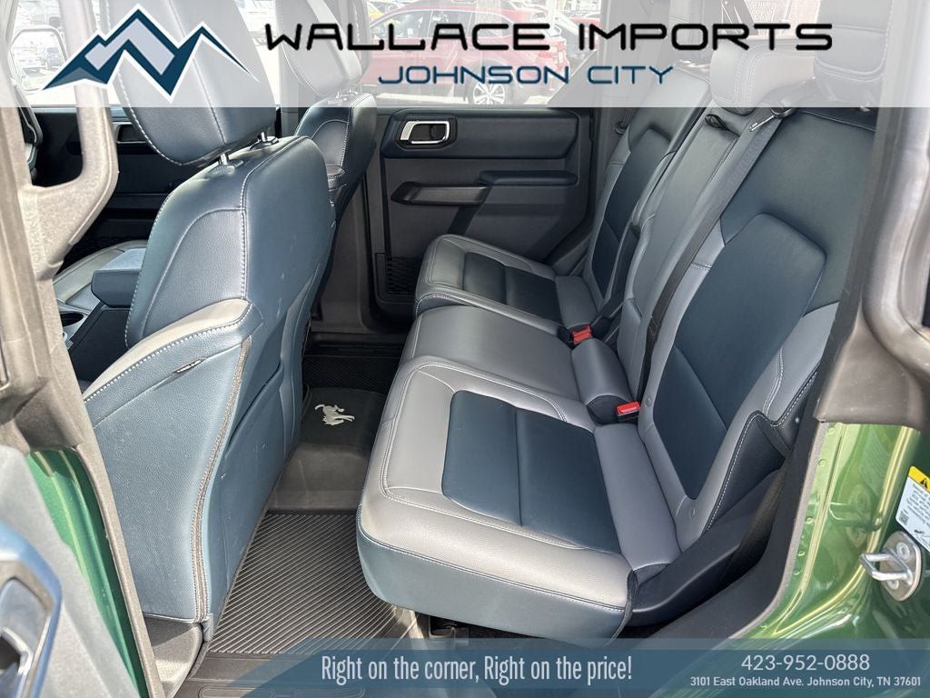 Used 2024 Ford Bronco Outer Banks AWD/4WD image 36