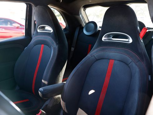 Used 2012 FIAT 500 Abarth image 6