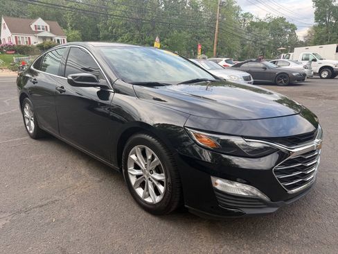 Used 2020 Chevrolet Malibu LT FWD image 3