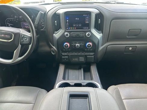 Used 2021 GMC Sierra 1500 SLT AWD/4WD image 17