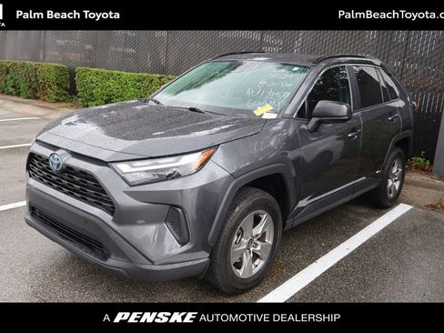 Used 2024 Toyota RAV4 LE AWD/4WD image 1