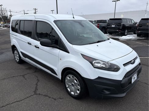 Used 2017 Ford Transit Connect XL image 1