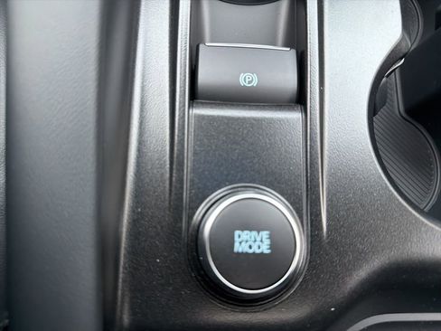 New 2026 Ford Explorer ST-Line w/ ST-Line Street Pack AWD/4WD image 24