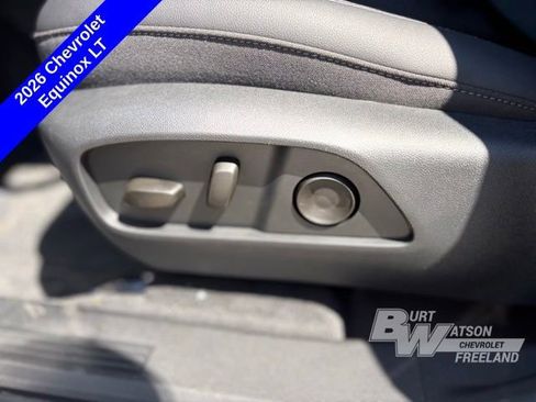 New 2026 Chevrolet Equinox LT w/ Convenience Package II FWD image 12