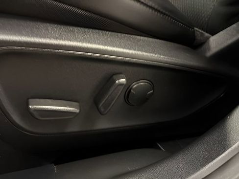 Used 2024 Ford Escape ST-Line image 33