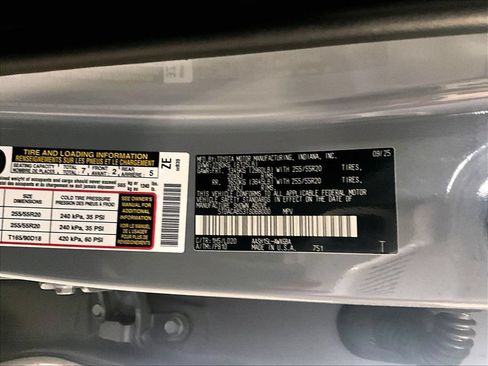 Used 2026 Toyota Grand Highlander AWD Hybrid image 37
