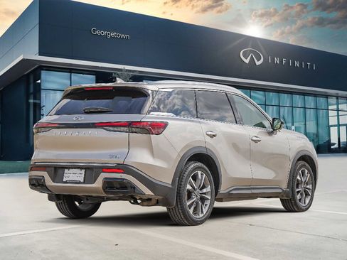 Certified 2023 INFINITI QX60 Luxe w/ Vision Package image 5