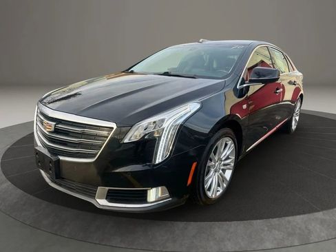 Used 2019 Cadillac XTS Luxury image 1