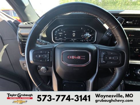 Used 2024 GMC Sierra 2500 AT4 w/ AT4 Premium Plus Package AWD/4WD image 19
