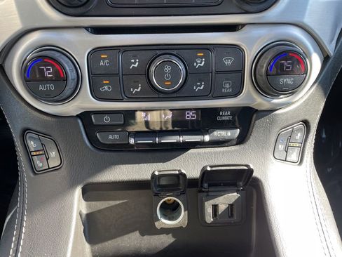 Used 2018 GMC Yukon XL SLT image 22