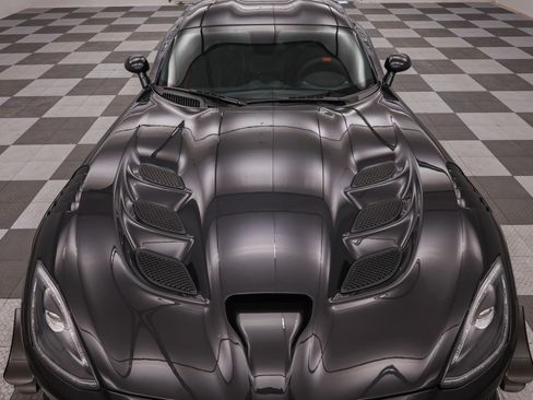 Used 2017 Dodge Viper ACR w/ Extreme Aero Package RWD image 46