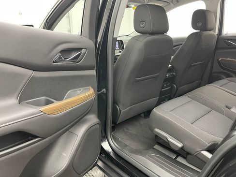 Used 2023 GMC Acadia SLE w/ Driver Convenience Package FWD image 37