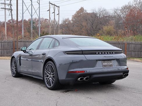 New 2026 Porsche Panamera image 3
