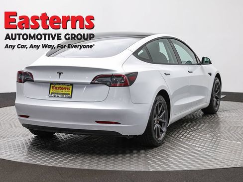 Used 2018 Tesla Model 3 Long Range AWD/4WD image 5