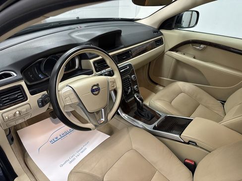 Used 2016 Volvo XC70 T5 Premier w/ Proximity Package image 7