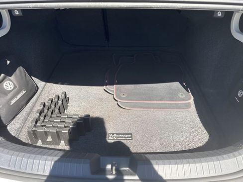 Used 2019 Volkswagen Jetta GLI Autobahn FWD image 21