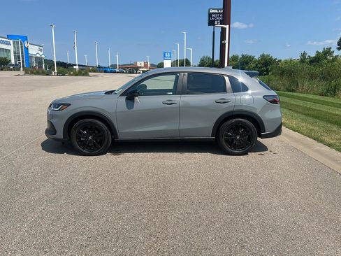Used 2026 Honda HR-V Sport image 6