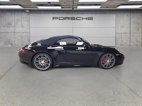 Certified 2017 Porsche 911 Carrera 4S AWD/4WD image 8