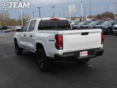 Used 2025 Chevrolet Colorado W/T w/ WT Convenience Package II image 6