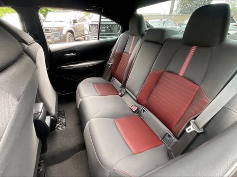 Used 2025 Toyota Corolla SE image 20